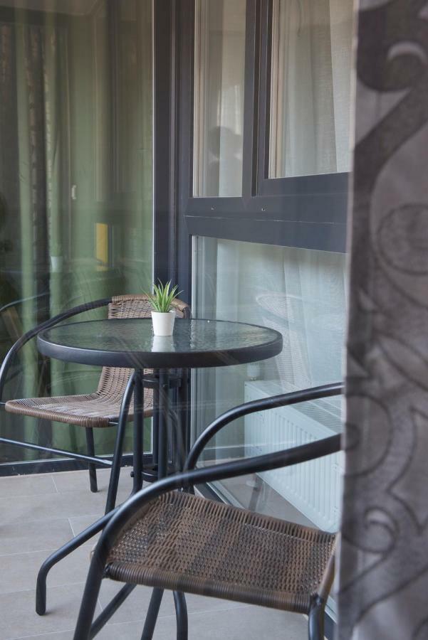 Cassie Apartment בראשוב מראה חיצוני תמונה